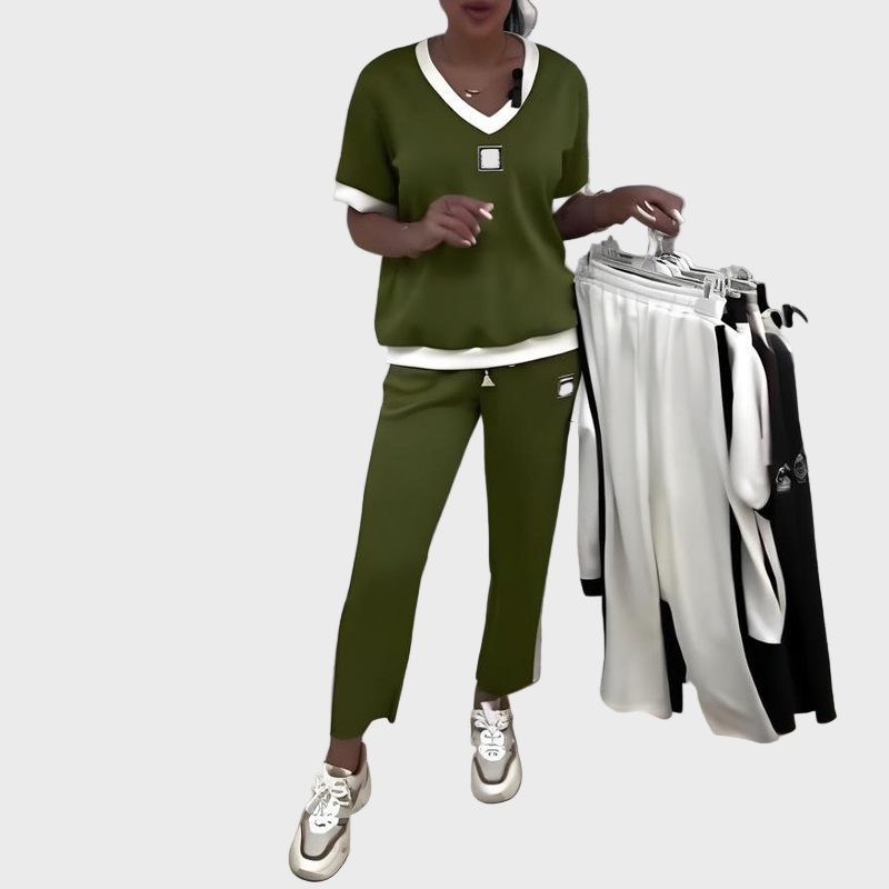 Conjunto Feminino Casual com Top e Calças com Decote em V