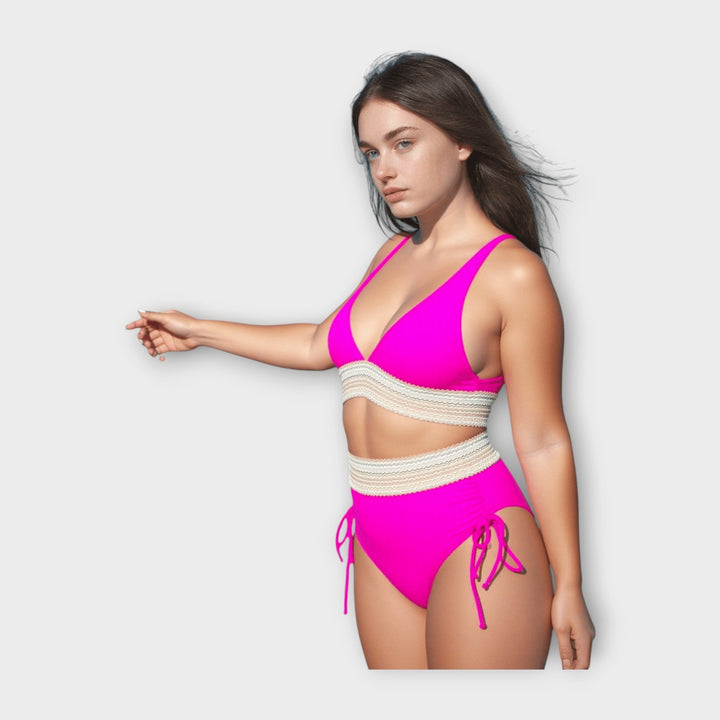 Biquíni com Detalhe de Tricô e Cueca de Cintura Alta