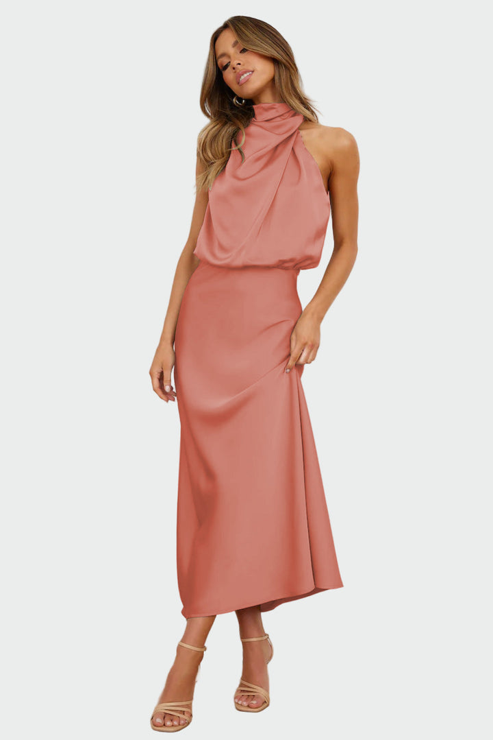 Vestido Elegante com Costas Descobertas