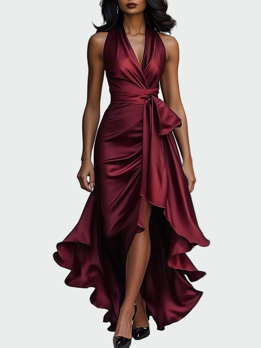 Vestido de Cetim com Laço no Pescoço e Rendas