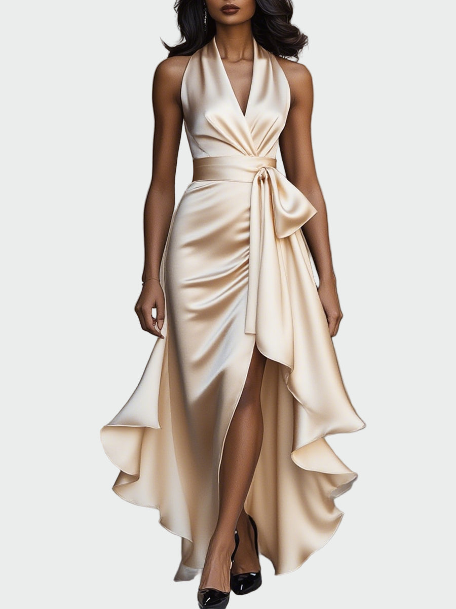 Vestido de Cetim com Laço no Pescoço e Rendas