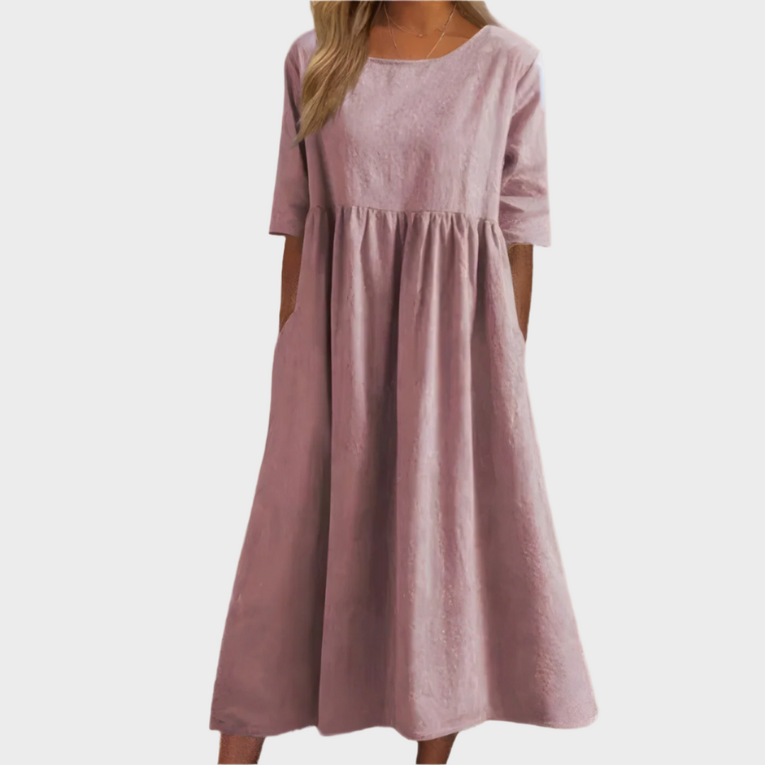 Vestido de Linho com Mangas Curtas e Corte Arejado
