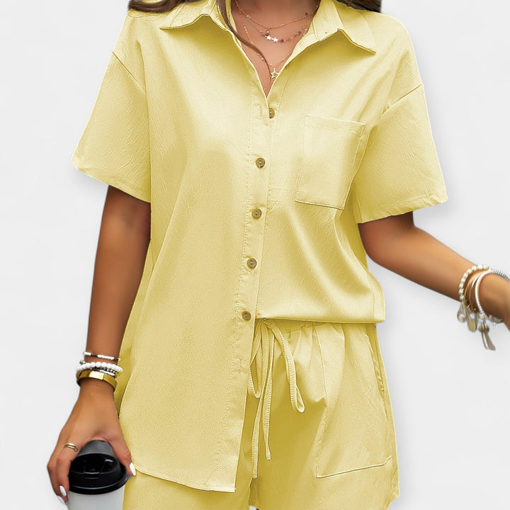 Conjunto Confortável com Camisa e Calções
