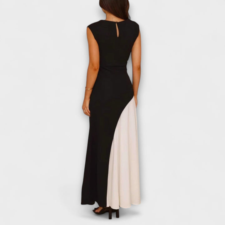 Vestido Monocromático de Cintura Alta