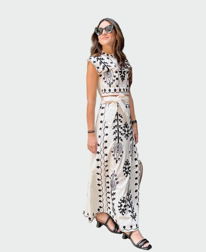 Conjunto Elegante com Padrões