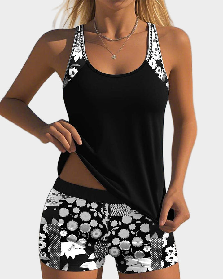 Conjunto de fato de banho moderno
