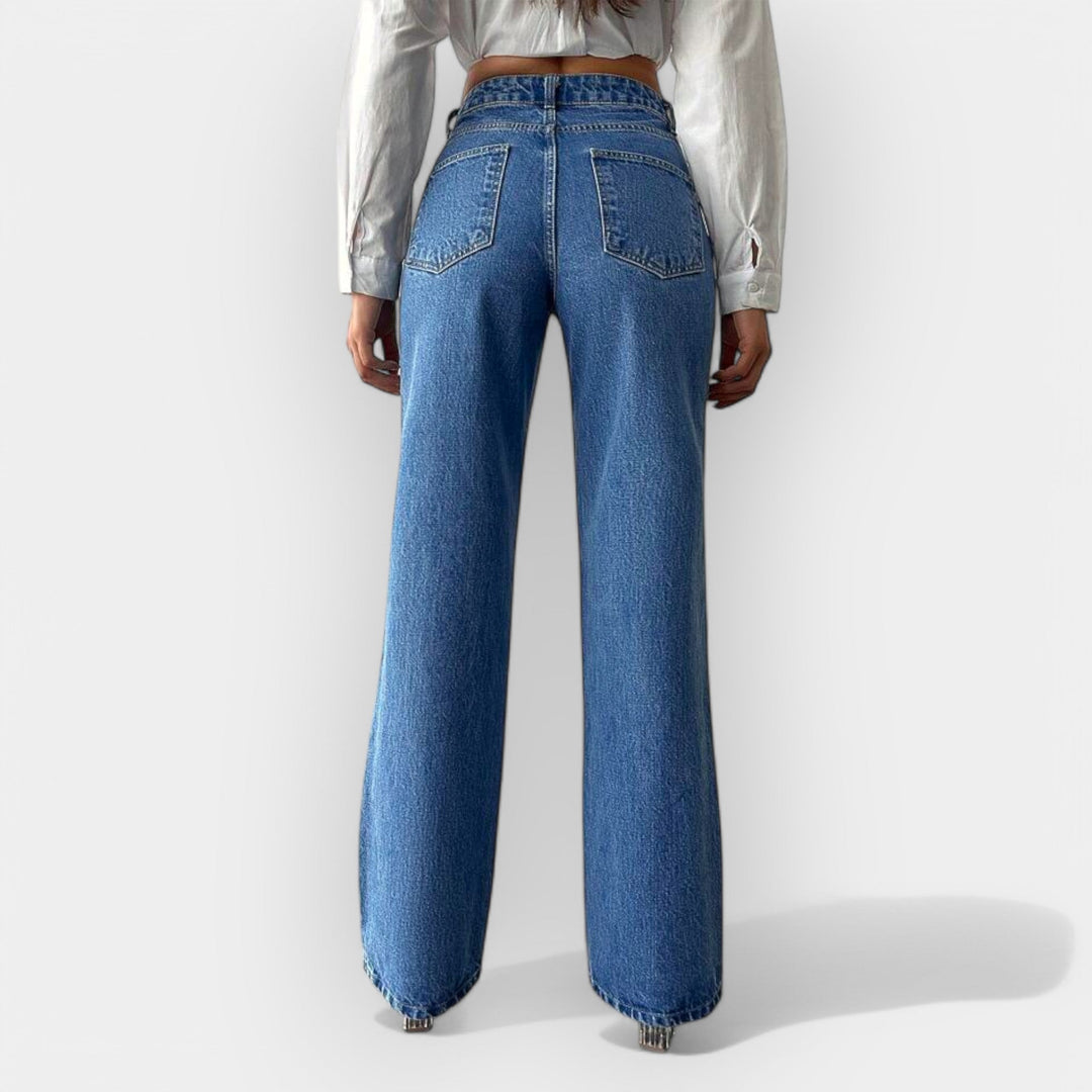 Jeans de Cintura Alta com Corte Larguinho