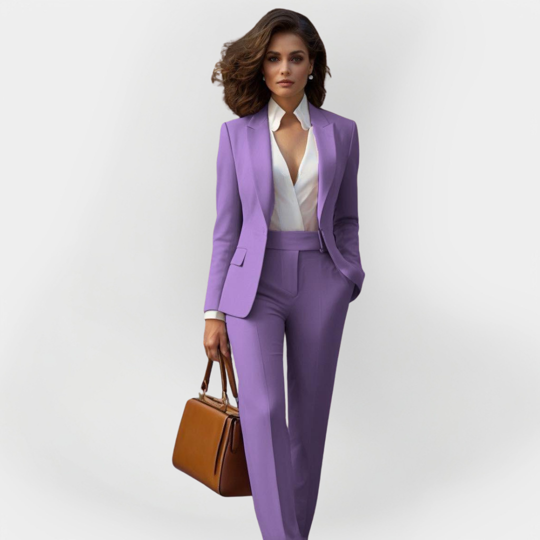 Fato Feminino Elegante