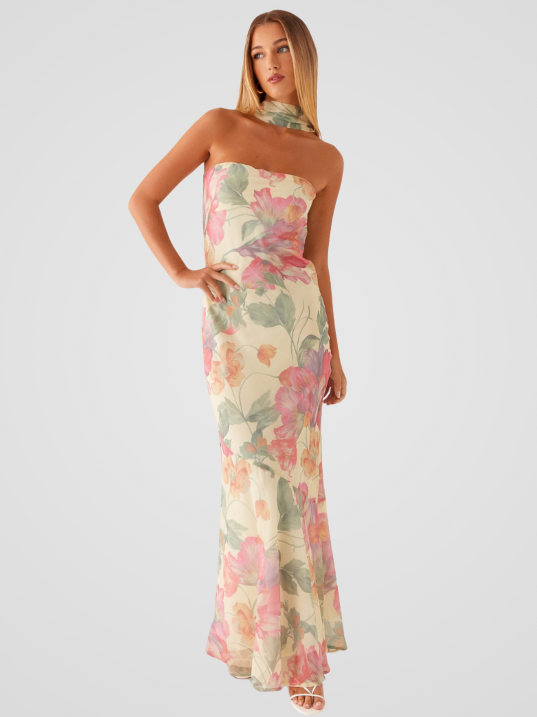 Vestido maxi com padrão floral