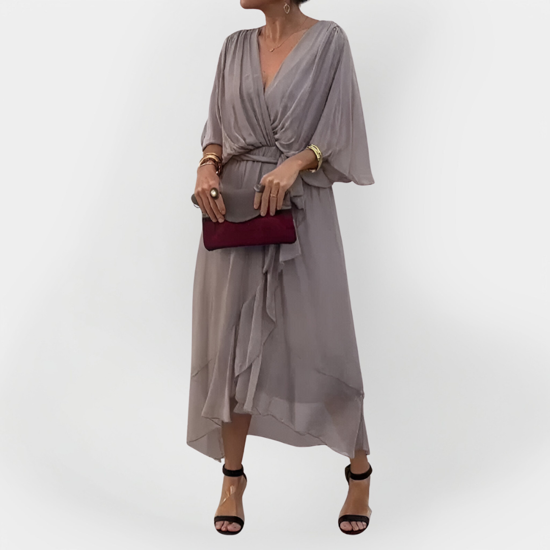 Vestido de Chiffon com Decote em V
