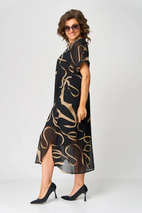 Vestido Arejado com Padrões Lineares e Decote em V