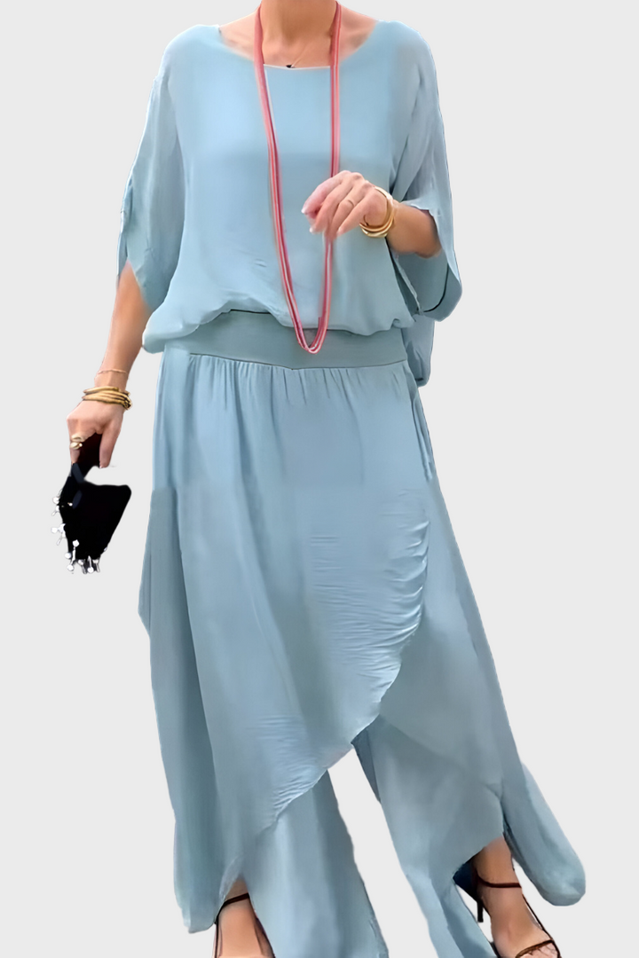 Top Largo e Calças com Racha – Conjunto de Dois Peças em Chiffon