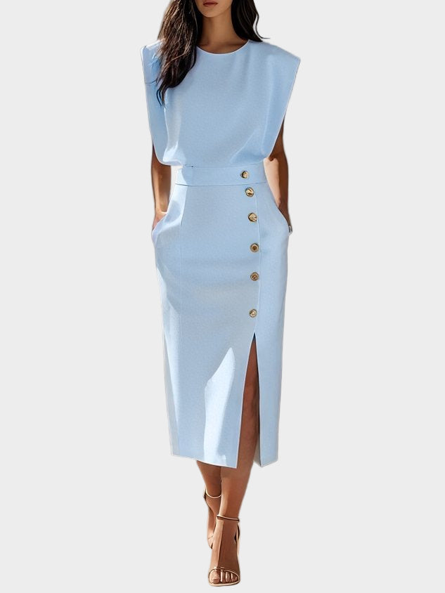 Vestido midi liso com fenda, botões e decote redondo