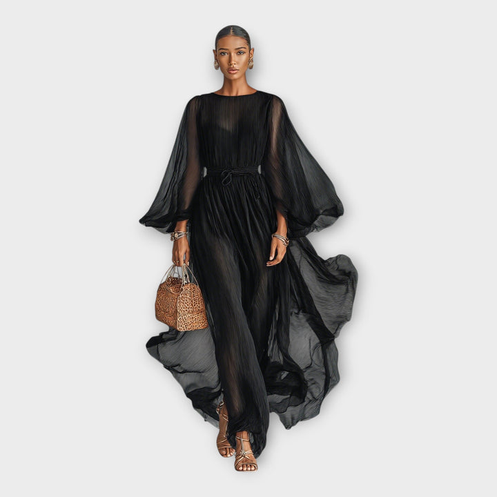 Vestido arejado com estética elegante e atemporal