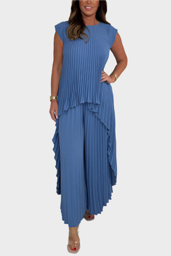 Conjunto com Top Plissado de Mangas Curtas e Comprimento Midi Irregular, Calças de Pernas Largas e Cintura Elástica