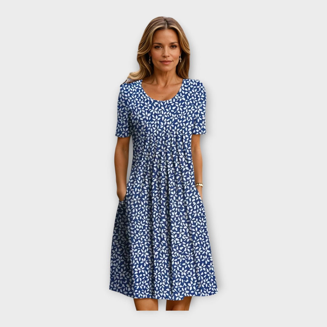 Vestido com Estampa Floral e Mangas Curtas