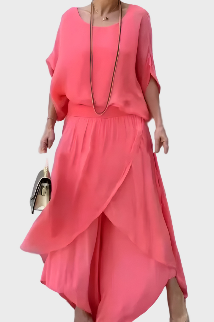 Top Largo e Calças com Racha – Conjunto de Dois Peças em Chiffon