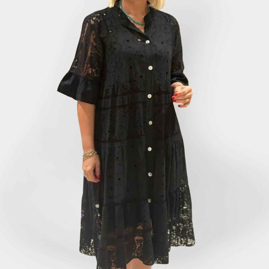 Vestido de Renda com Mangas e Botões Frontais