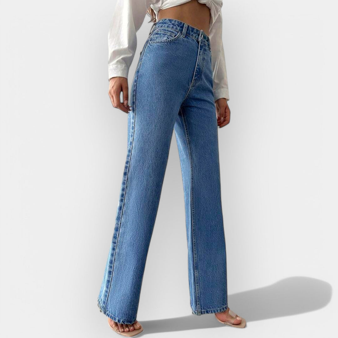 Jeans de Cintura Alta com Corte Larguinho