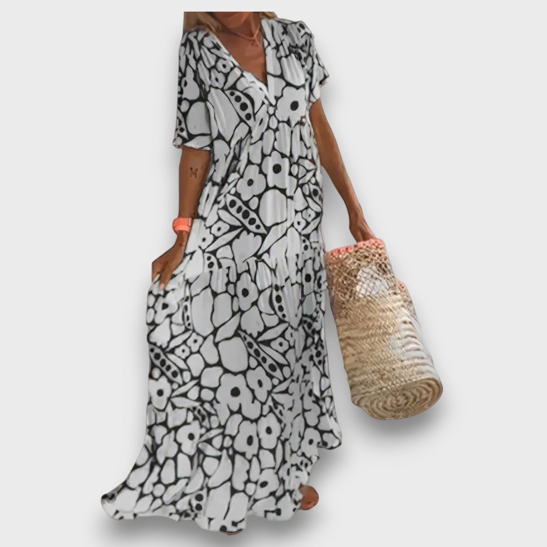 Vestido Longo com Padrão de Flores e Botões