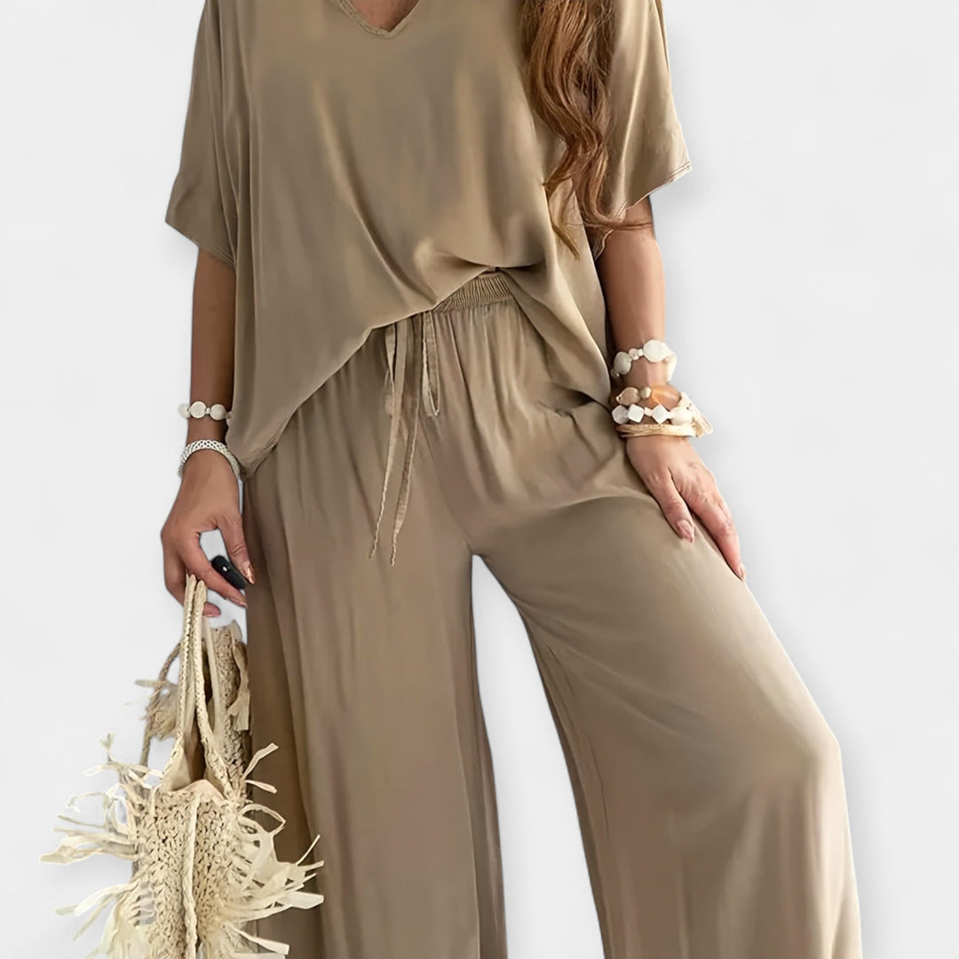Conjunto Arejado com Calças Largas e Blusa Solta
