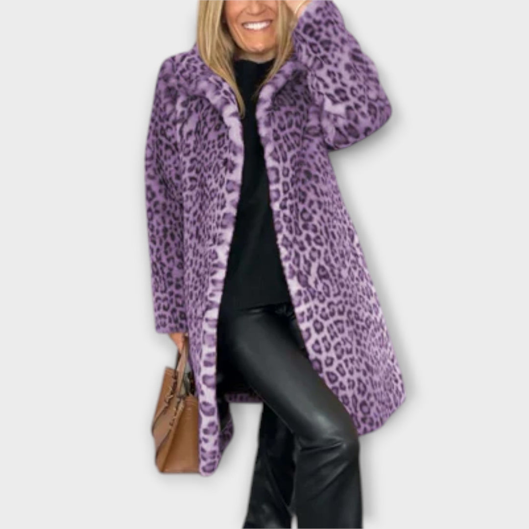 Amara - O casaco de leopardo