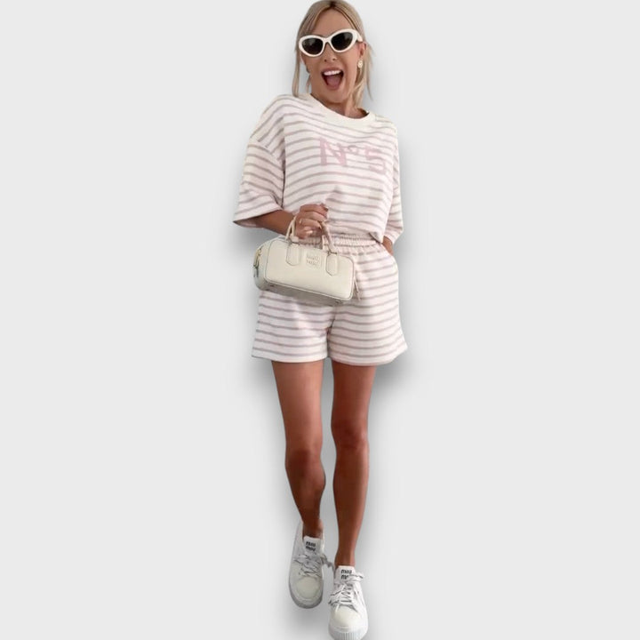 Conjunto de Blusa e Calções às Riscas com Estampa