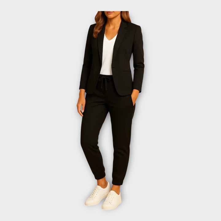 Fato Feminino com Blazer e Calças Jogger