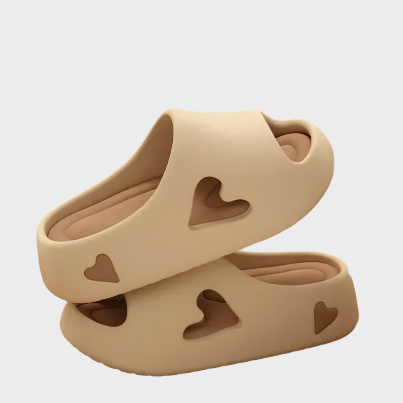 Chinelas com Formato Divertido de Coração