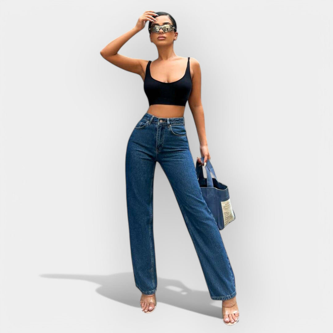 Jeans de Cintura Alta com Corte Larguinho
