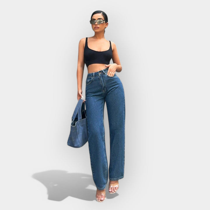 Jeans de Cintura Alta com Corte Larguinho