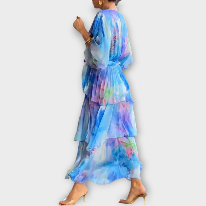 Vestido Arejado com Múltiplas Camadas