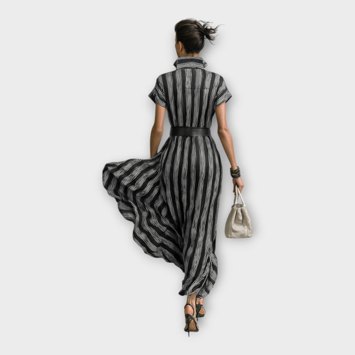 Vestido longo com estética minimal e refinada