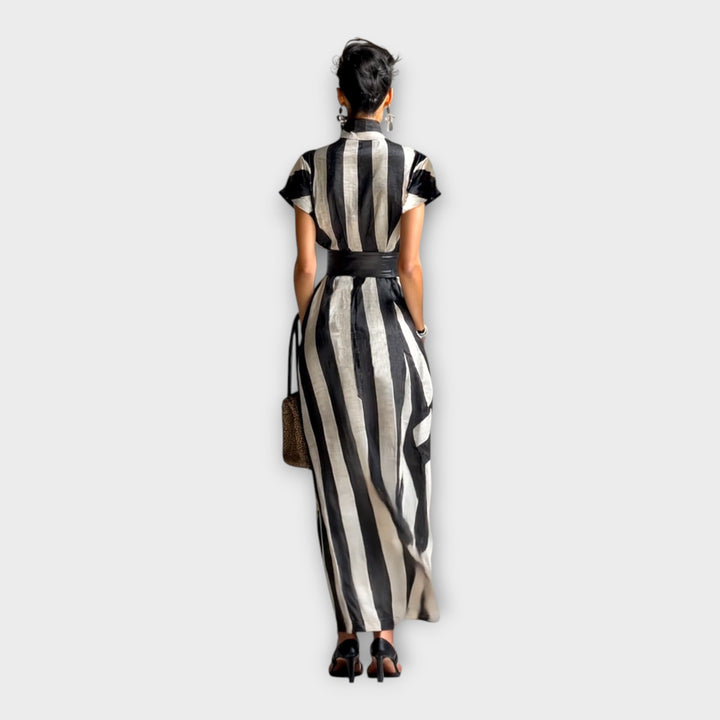 Macacão com elegância statement