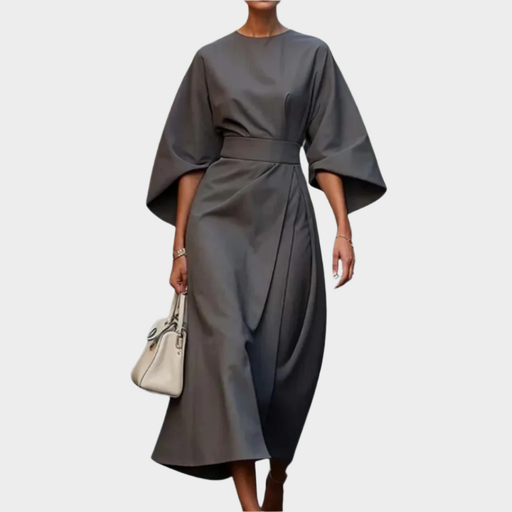 Vestido Minimalista Chic com Cinto e Mangas Largas