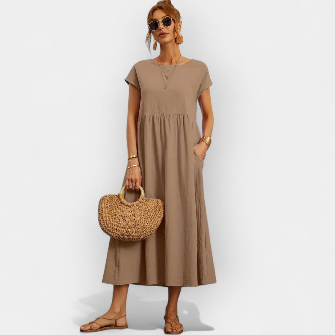 Vestido de Algodão Leve com Bolsos