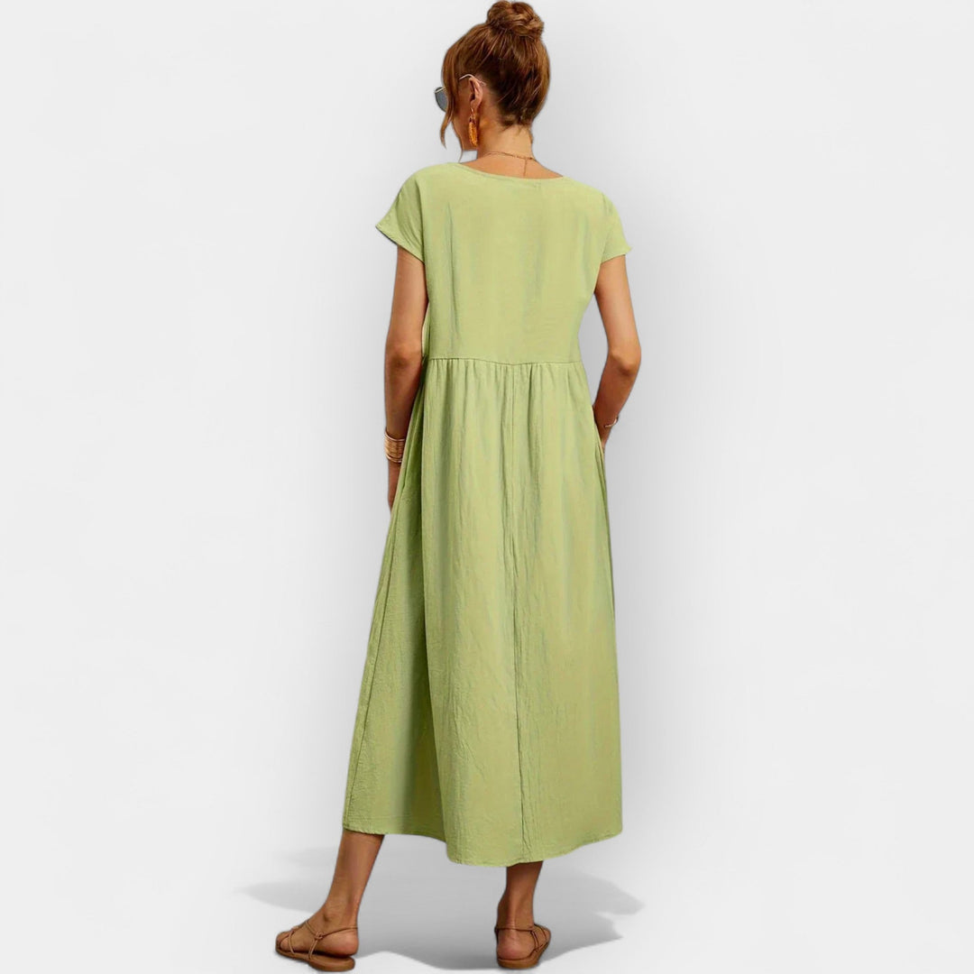 Vestido de Algodão Leve com Bolsos