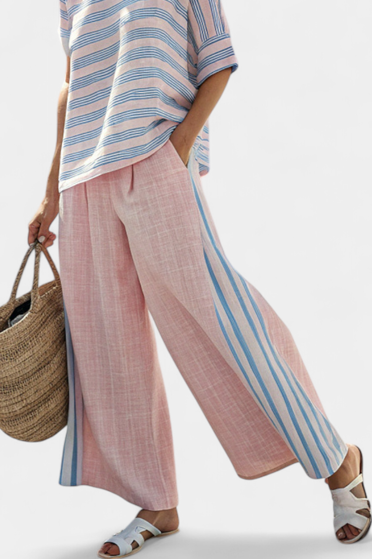 Conjunto de linho de bambu Daisy Mediterrâneo em rosa suave com elegantes riscas azuis