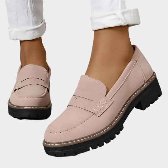 Mocassins com Sola Grossa