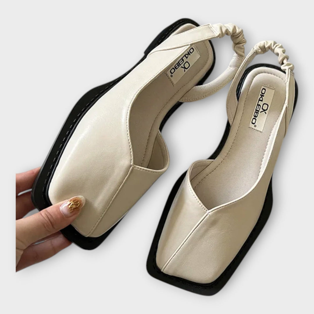 Mocassins de Pele Sintética com Calcanhar Elástico