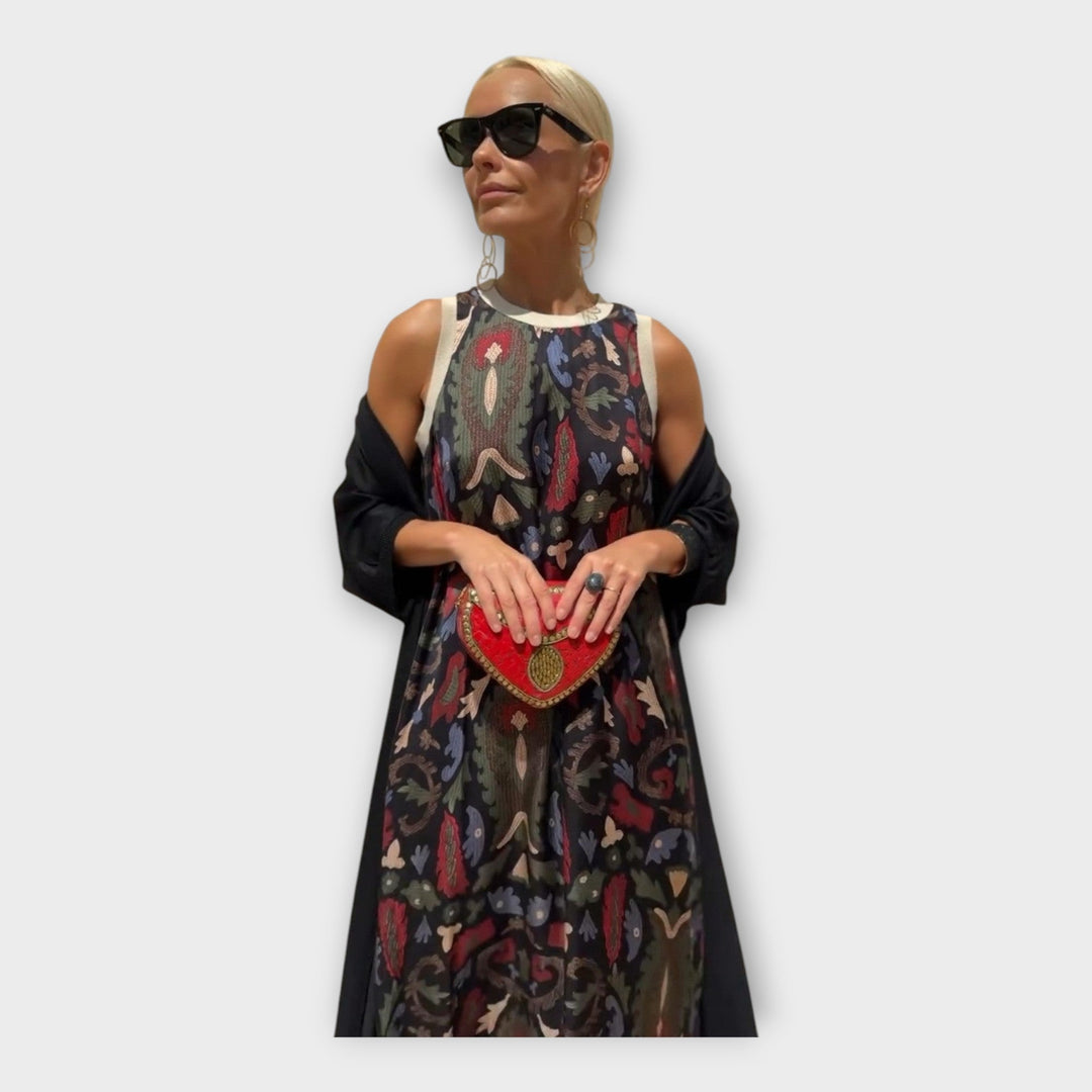 Vestido Maxi com Padrões Elegantes