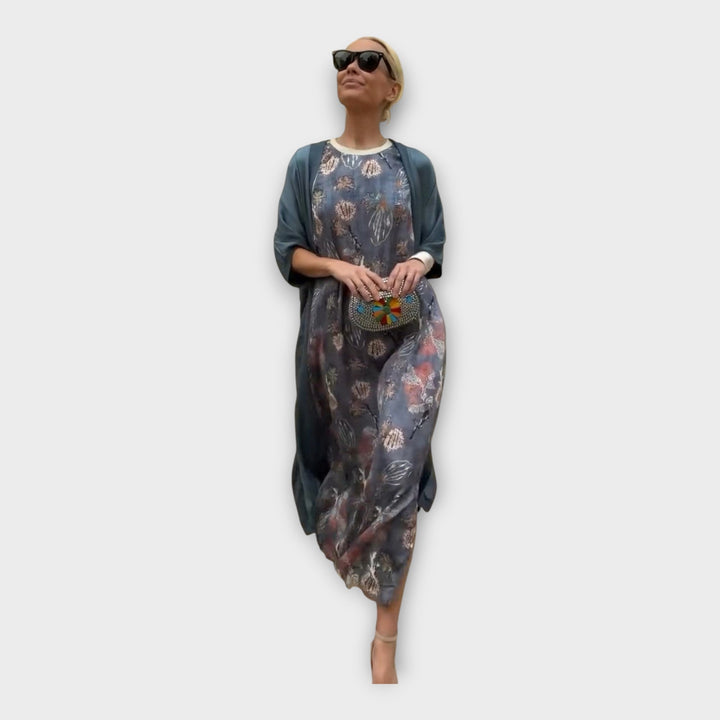 Vestido Maxi com Padrões Discretos