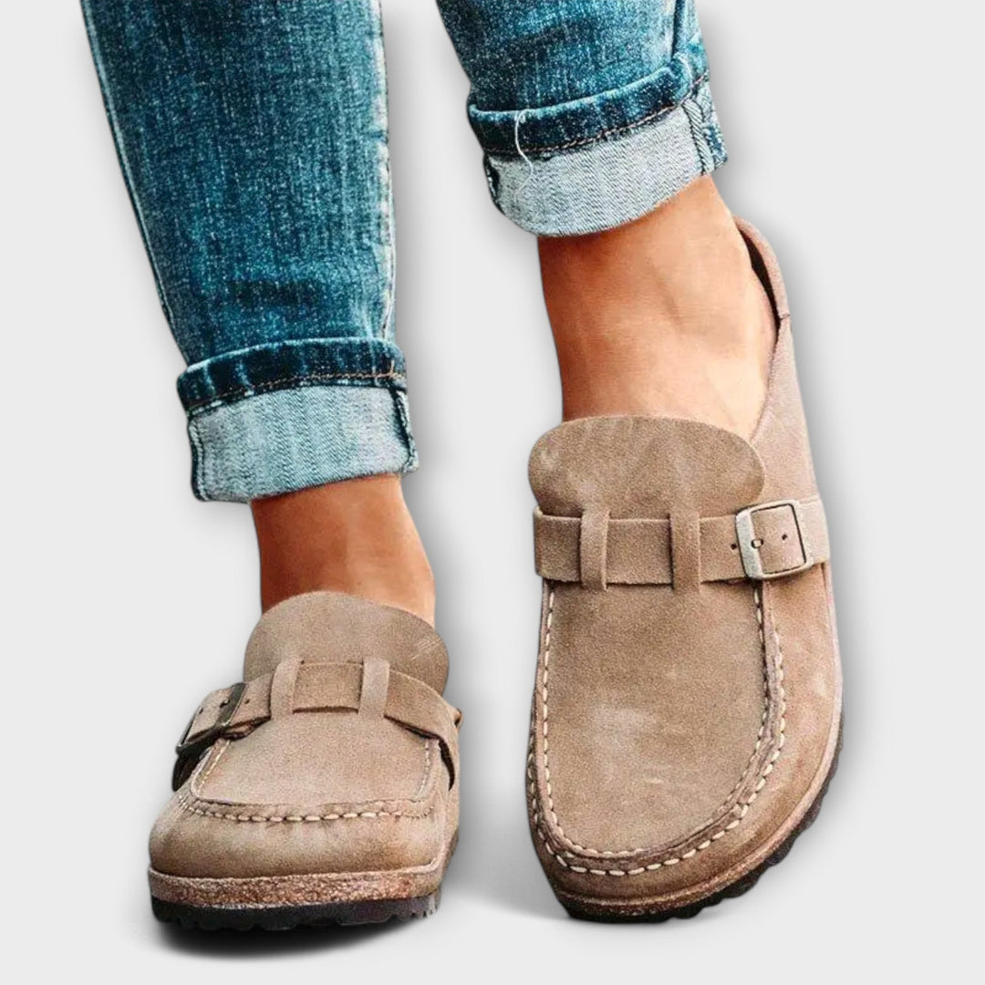 Mocassins Ortópedicos Femininos com Fecho Decorativo
