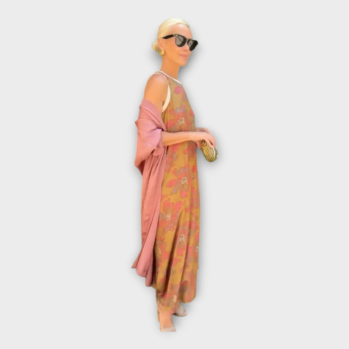 Vestido Maxi com Padrões Florais