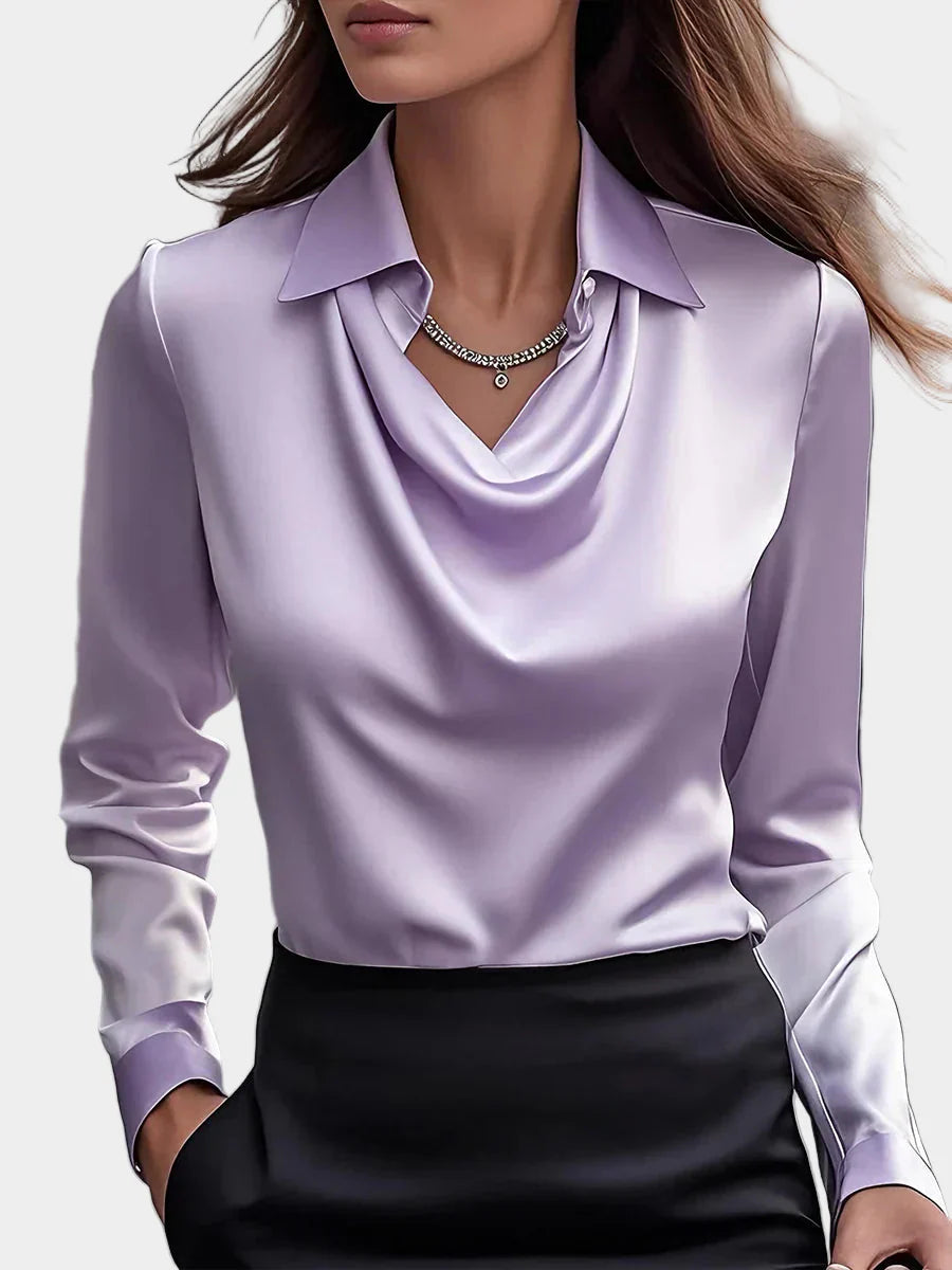 Blusa de Satén Branca Elegante com Decote Drapeado