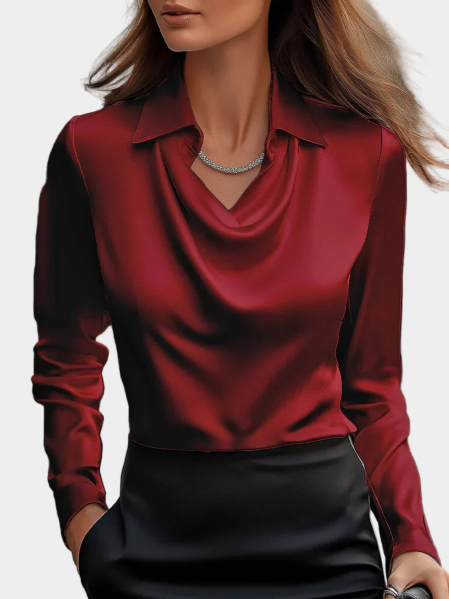 Blusa de Satén Branca Elegante com Decote Drapeado
