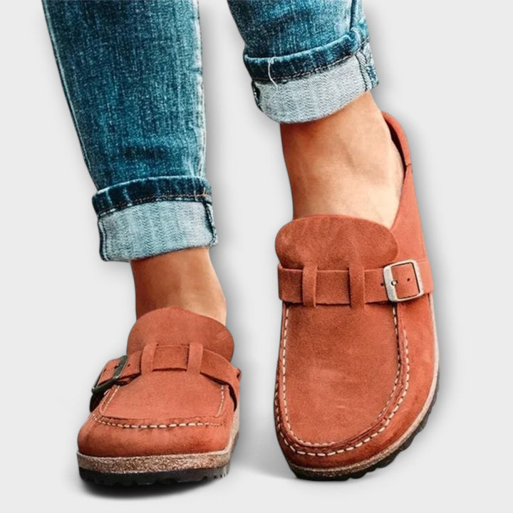 Mocassins Ortópedicos Femininos com Fecho Decorativo