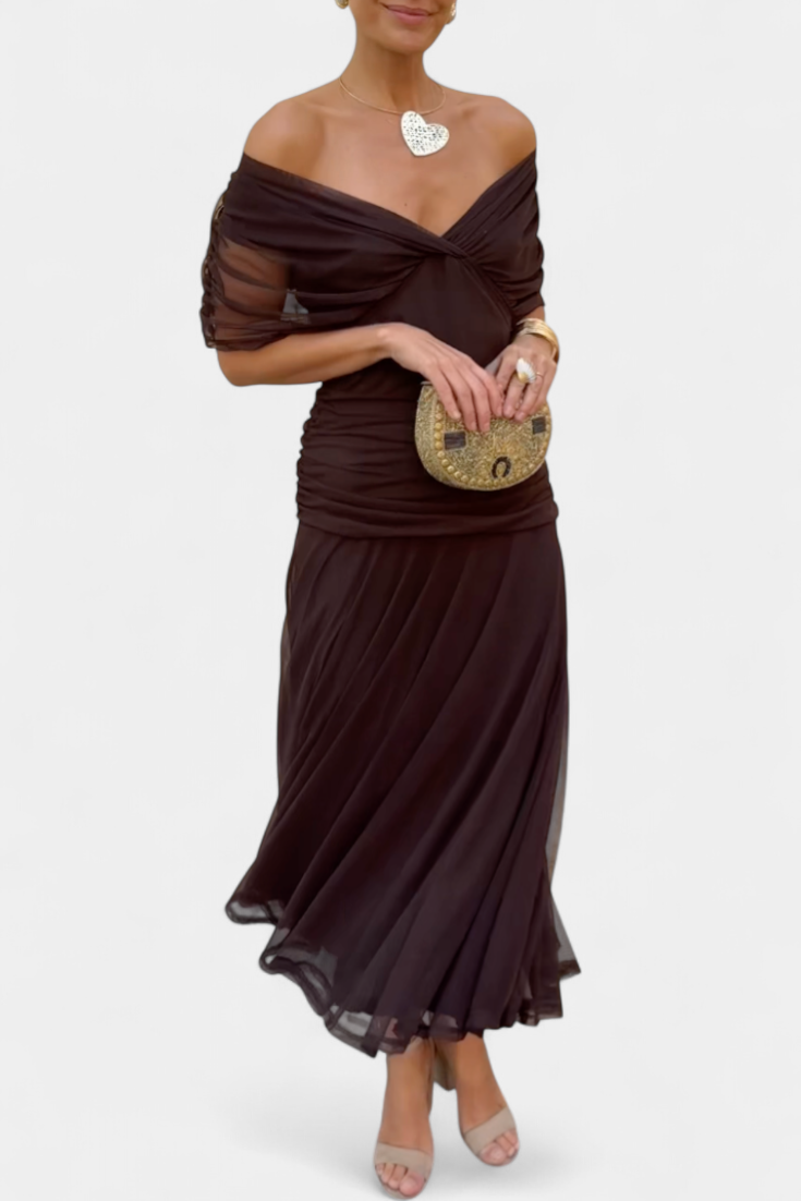 Vestido Longo com Estampado Floral e Decote em V