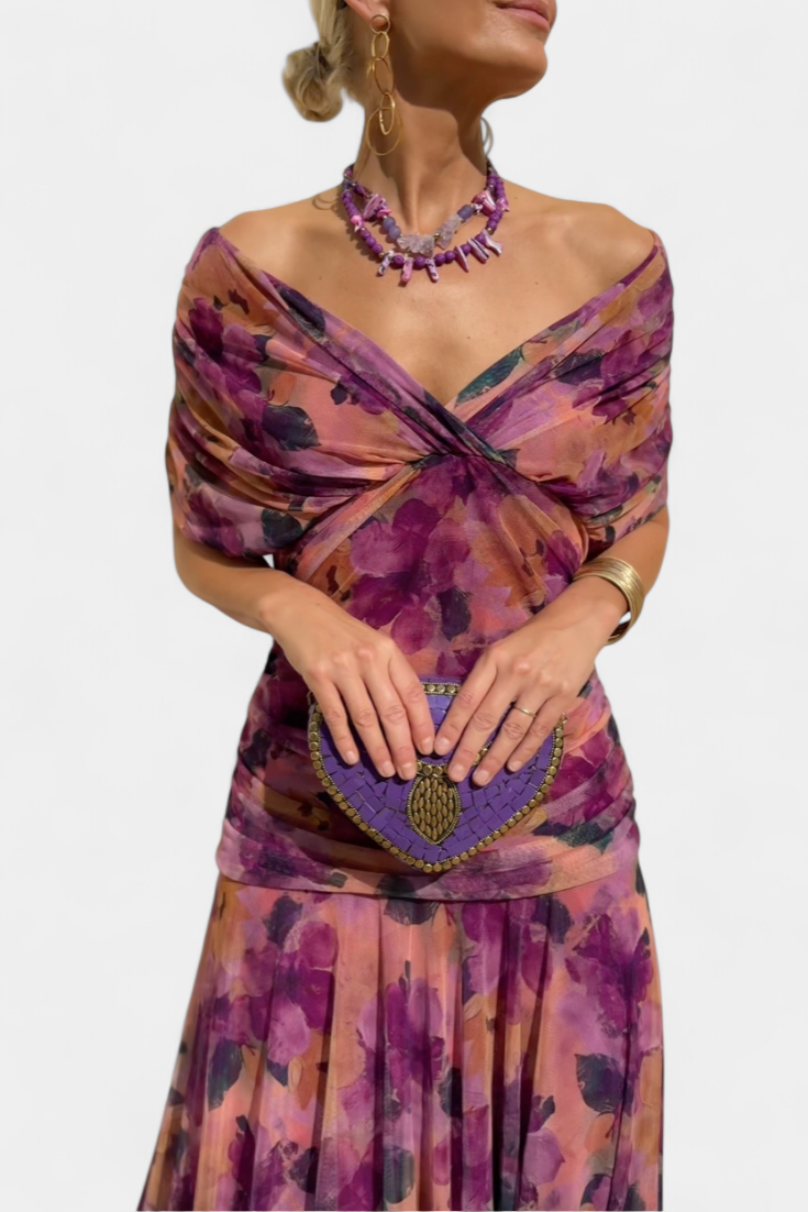 Vestido Longo com Estampado Floral e Decote em V