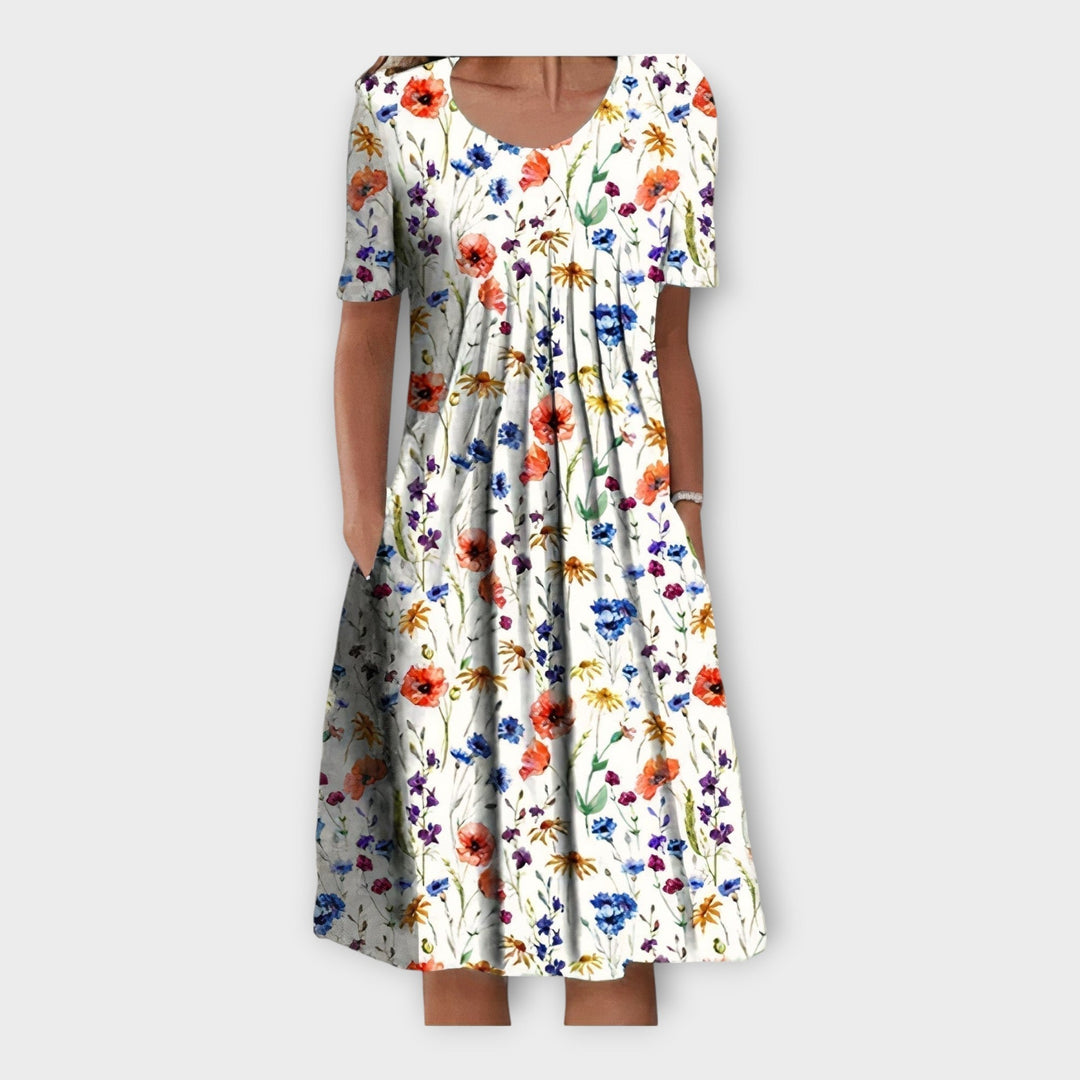 Vestido com Estampado Floral e Manga Curta